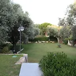 호텔 Arinnanda 3*